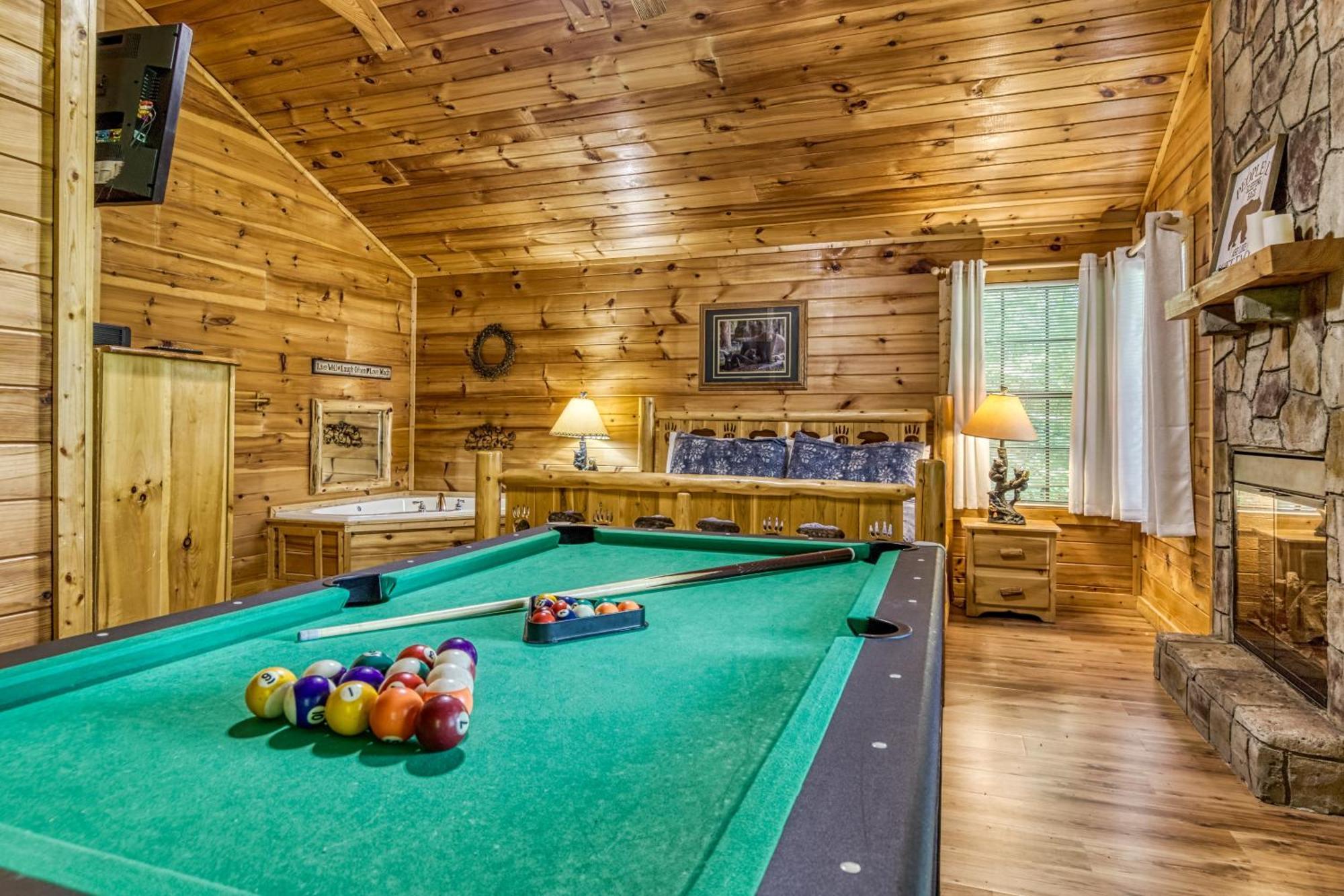 Suite Sensations, Hot Tub, Pool Table, 1089 Free Tickets Each Paid Day, Dollywood And More Пиджен Фордж Екстериор снимка