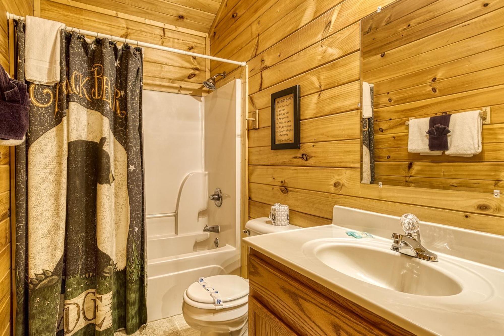 Suite Sensations, Hot Tub, Pool Table, 1089 Free Tickets Each Paid Day, Dollywood And More Пиджен Фордж Екстериор снимка
