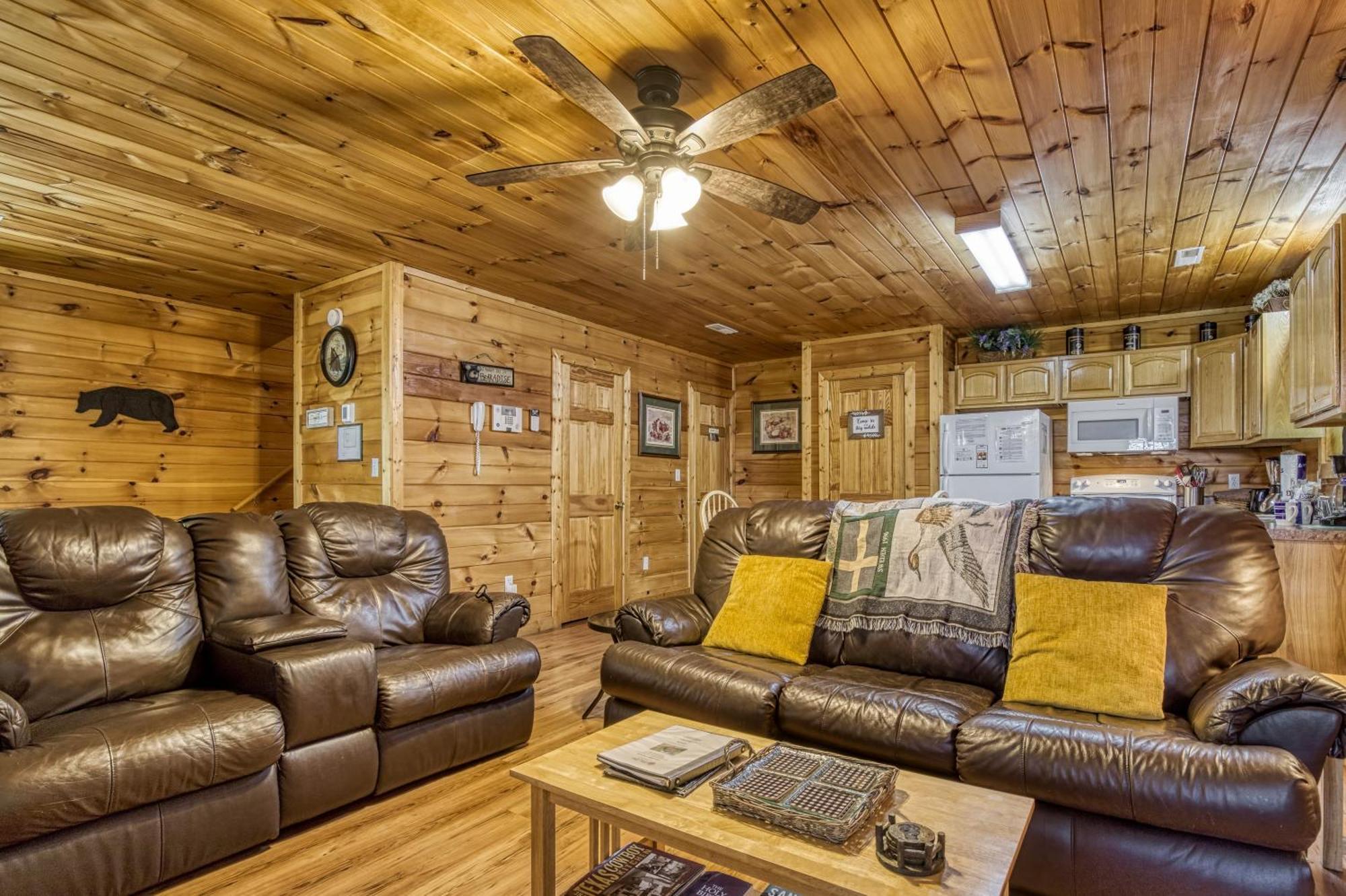 Suite Sensations, Hot Tub, Pool Table, 1089 Free Tickets Each Paid Day, Dollywood And More Пиджен Фордж Екстериор снимка